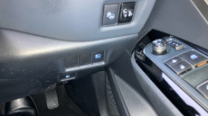 Toyota C-HR 1.8 Hybrid Design 5dr CVT Hybrid Hatchback